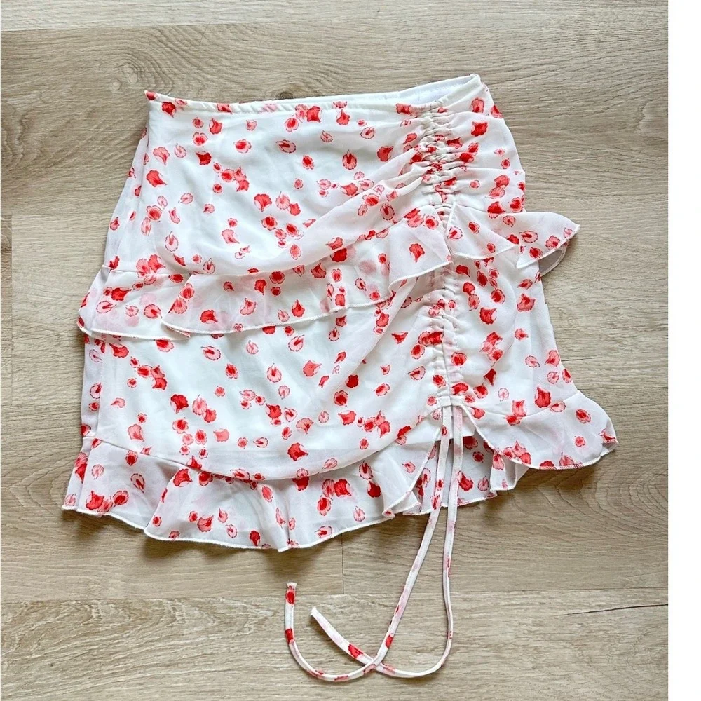 Princess Polly Ruffled Mini Skirt Women 2 Ruched Coquette Cottagecore Romantic
